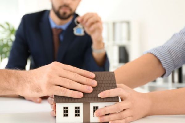 Cam kết tài sản riêng khi vay mượn