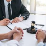 nhận giấy tờ công chứng qua bưu điện