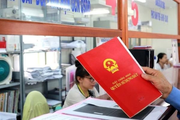 sử dụng dịch vụ sổ đỏ
