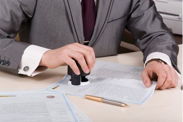 công chứng hợp đồng chia tách nhà đất