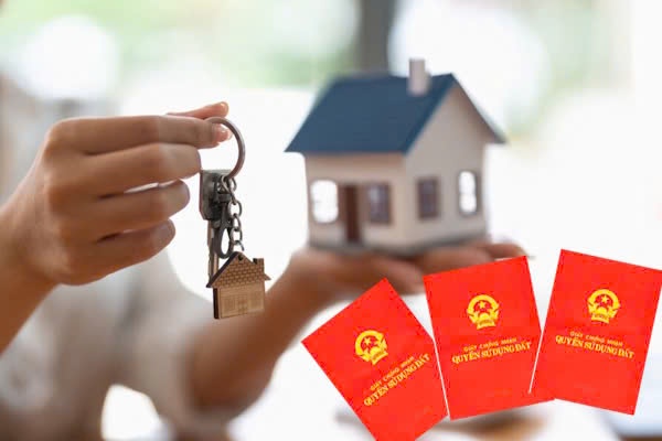 Thủ tục công chứng sổ đỏ
