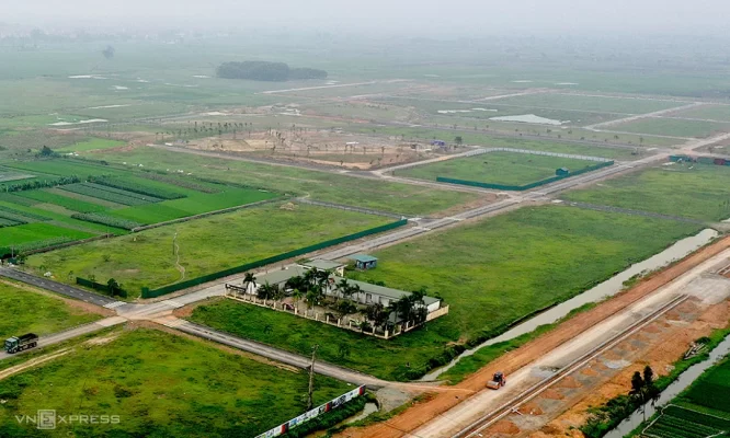 ký hợp đồng thi công