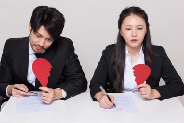 Ly hôn khi kết hôn ở nước ngoài