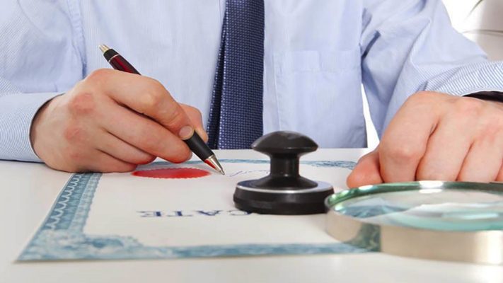 công chứng di sản cổ phần