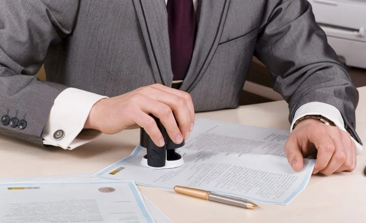 công chứng mua bán xe máy