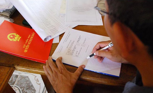đi công chứng nhà đất