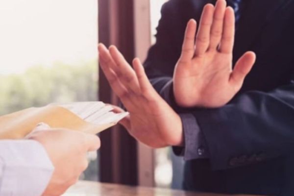Mẫu văn bản khước từ nhận tặng cho nhà đất và thủ tục công chứng