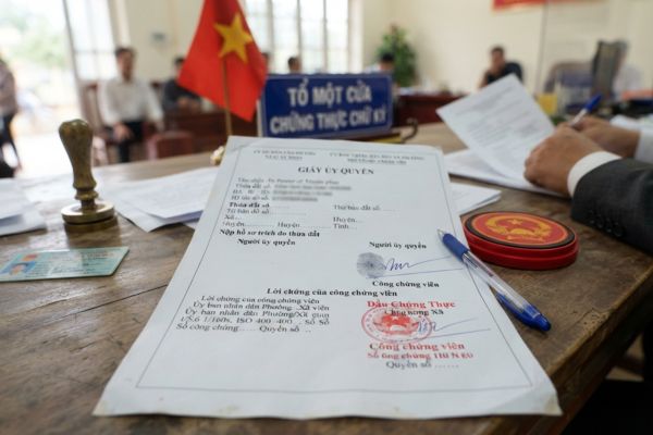 Chứng thực chữ ký trên giấy ủy quyền thay mặt nộp hồ sơ trích đo thửa đất
